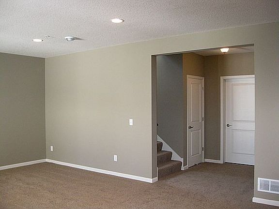 17045 Kennett Curve SW