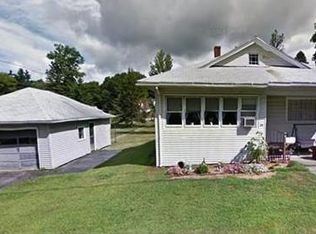 14 Green St, Auburn, MA 01501