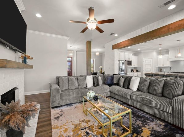 10231 W Robert Wilson Rd, Gonzales, LA 70737
