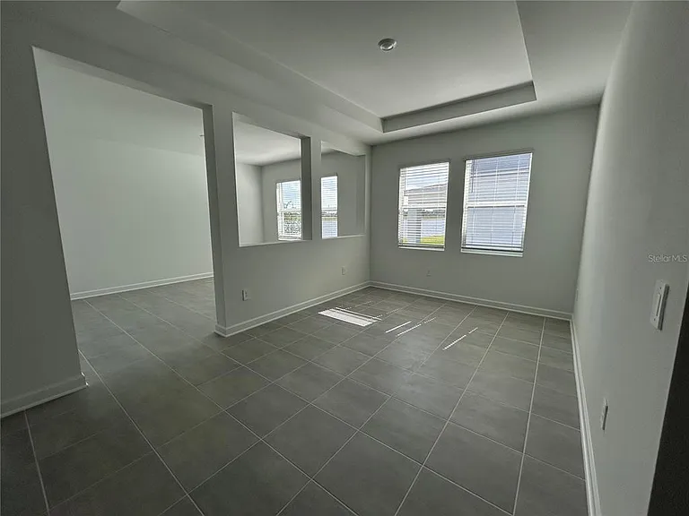 3008 Ella Way — Photo 8