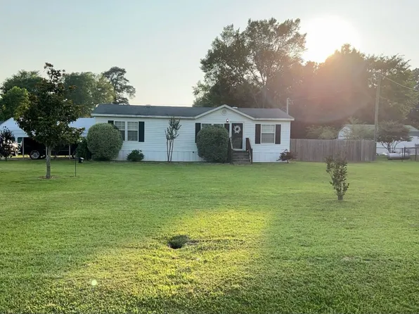 213 Black Oak Dr, Stonewall, LA 71078