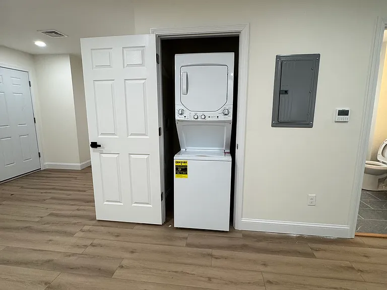 52 Zone St #1 — Photo 7