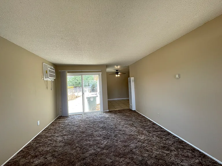 10451 Buena Plaza Cir — Photo 3