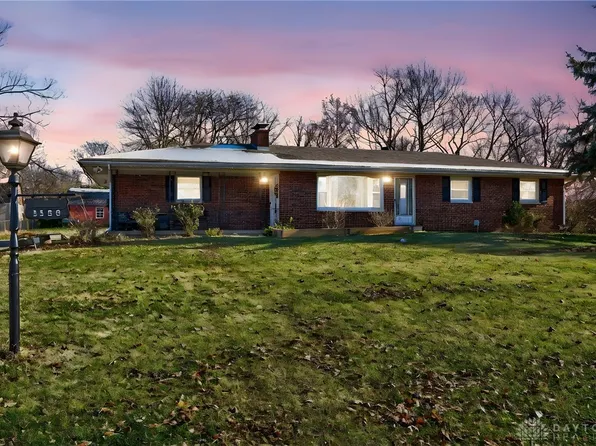 3388 Moyer Dr, Franklin, OH 45005