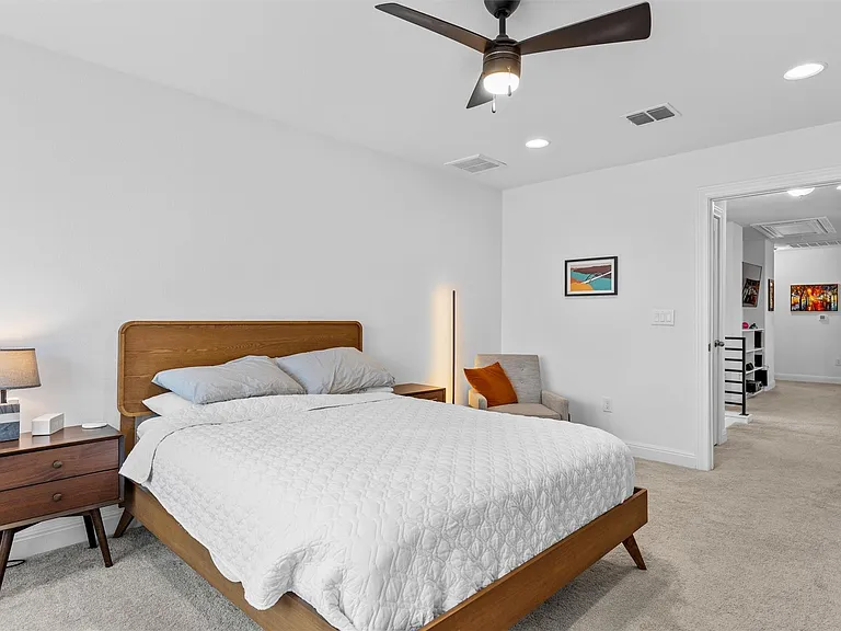 6201 Pine Leaf Trl — Photo 18