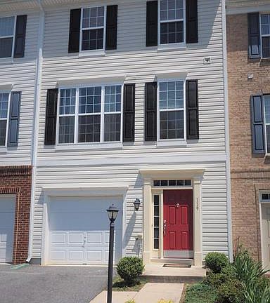 Gorgeous Townhome-More Photos to Come!