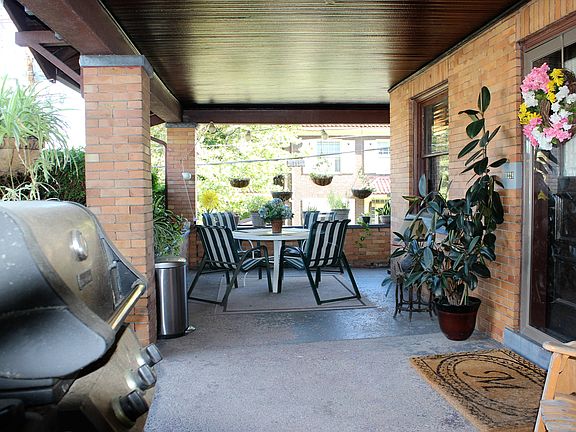 Wrap-Around Porch
