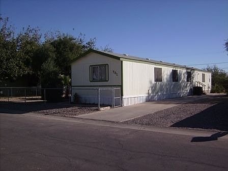 1st image of 701 W Cholla Dr