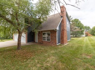 3614 Hermitage Rd, Columbia, MO 65201
