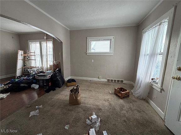 5th image of 4723 E 94th St