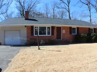 404 Butternut Dr, Fredericksburg, VA 22408