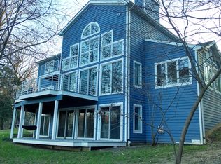 1202 Winsail Ct, Pasadena, MD 21122