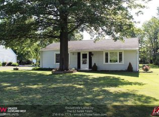 12647 Ward Dr, Chesterland, OH 44026
