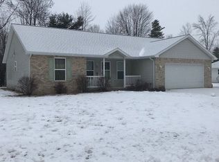 135 Bitters Ave, Oconto, WI 54153