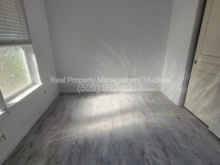 5142 Monica St — Photo 10