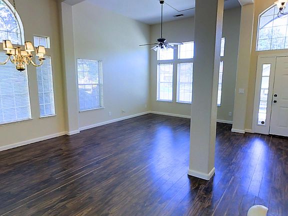 4th image of 5113 Soave Ln