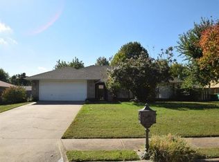 3558 Hillview Ct, Springdale, AR 72762