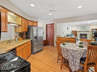 13855 James St, Brookfield, WI 53005