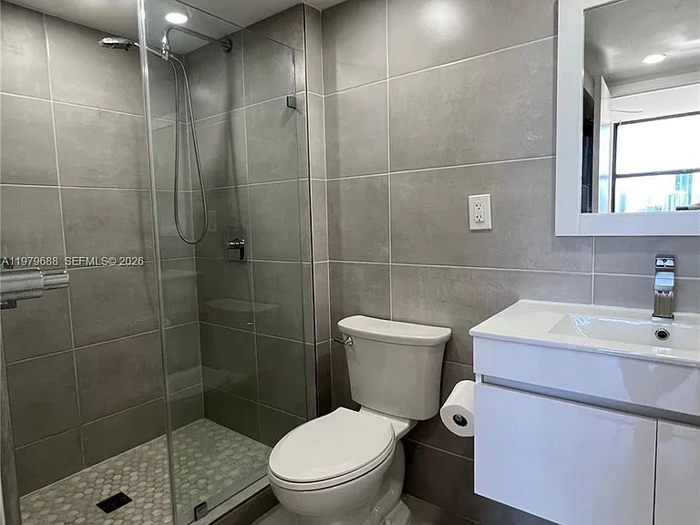 20301 W Country Club Dr #1024 — Photo 15