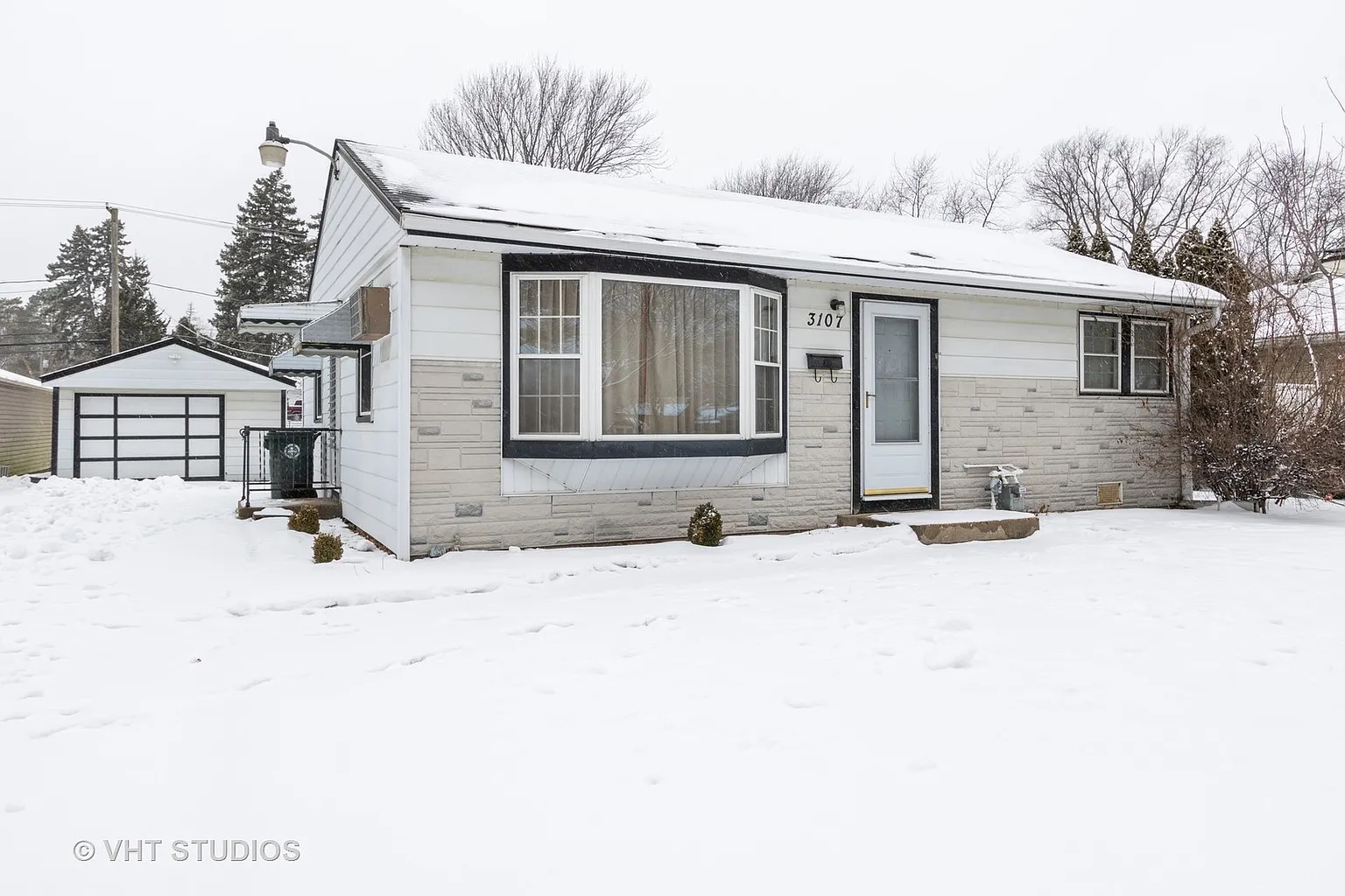 3107 Wilke Rd photo 1