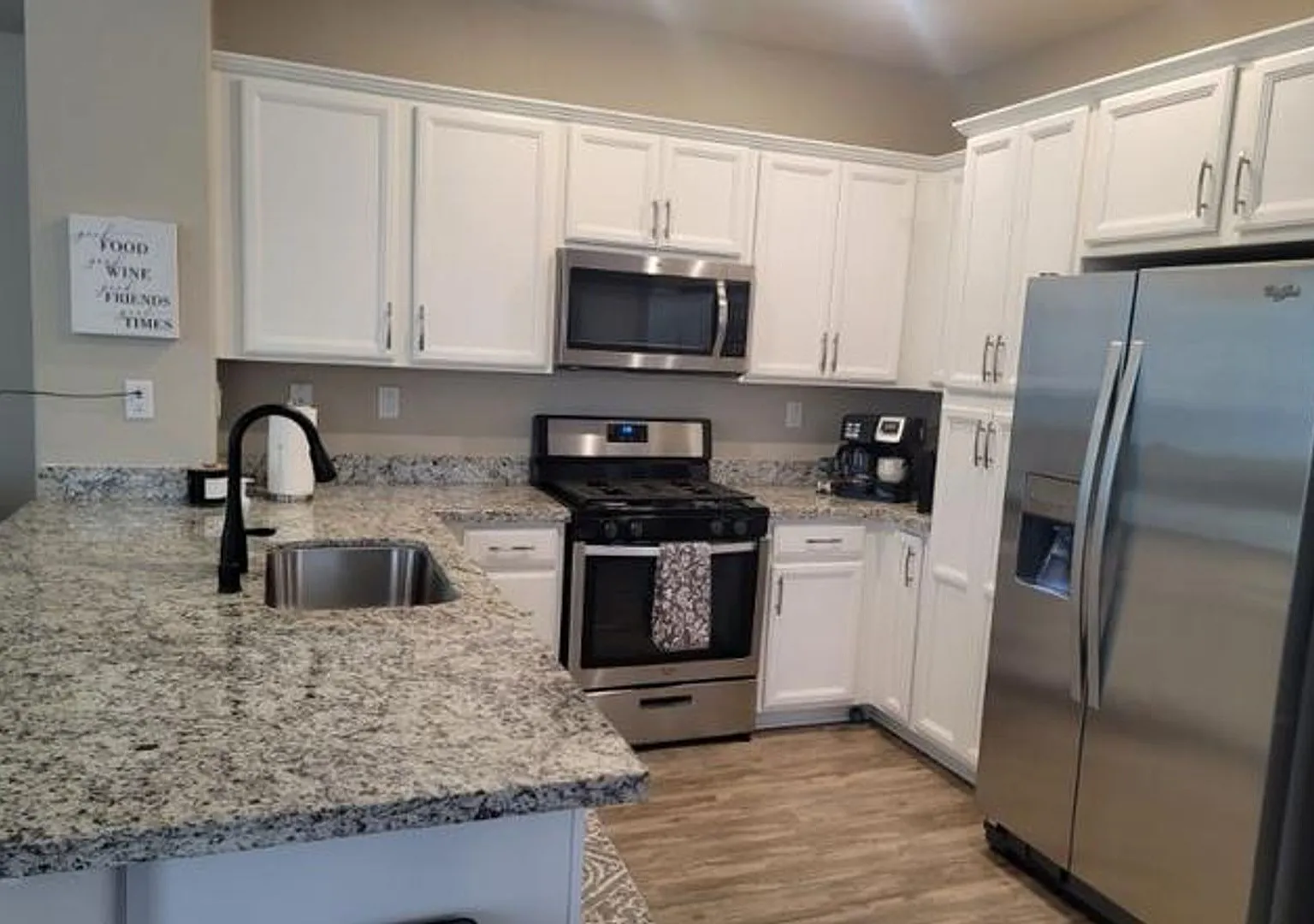 3-Bedroom, 2.5 Bath Single Family for Rent in Fair Oaks, CA| 1-Car Garage Parking | Covered Patio... — Photo 3