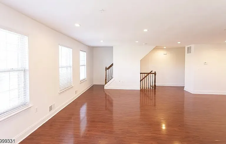 49 Cornerstone Ln #1 — Photo 2