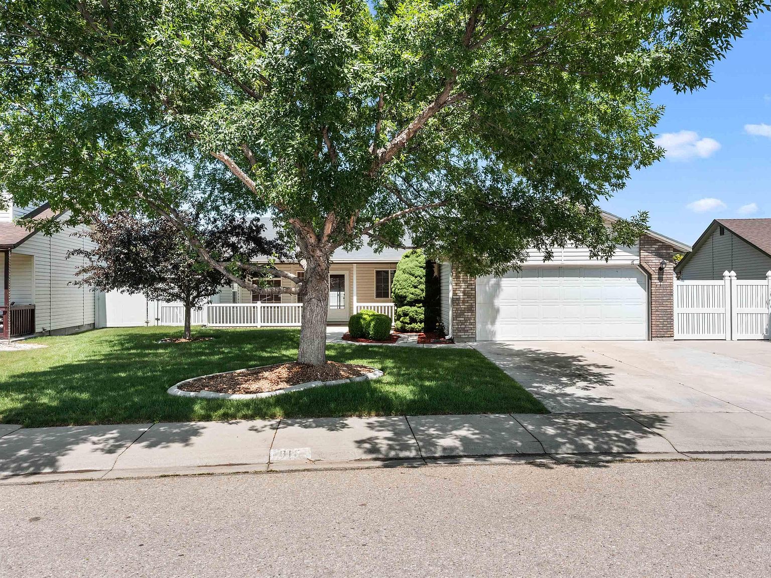 816 W Georgia Ave, Nampa, ID 83686 | Zillow