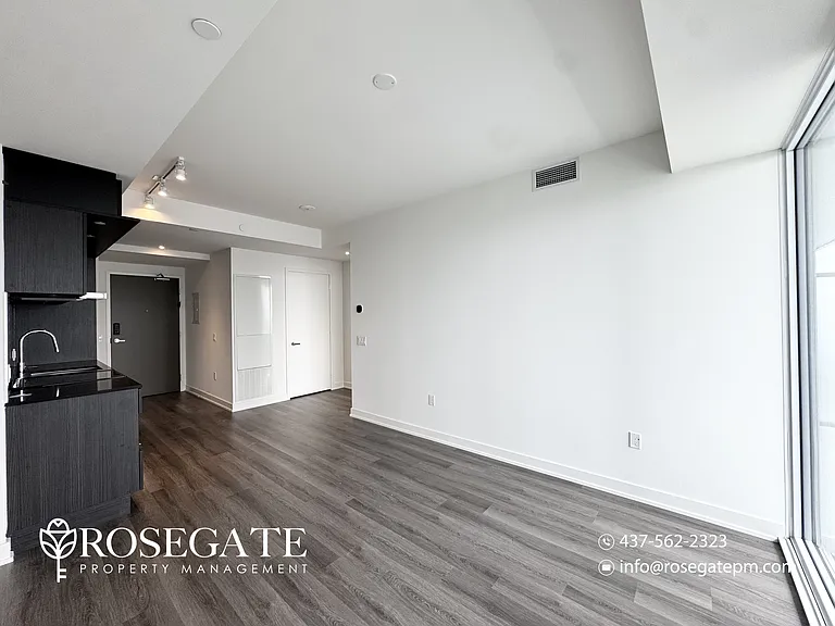 448 Burnhamthorpe Rd W #3507 — Photo 6