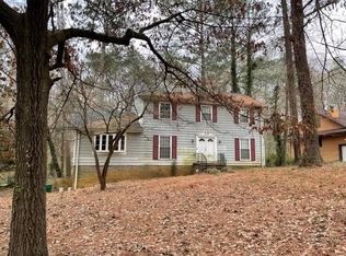 4813 Banner Elk Dr, Stone Mountain, GA 30083