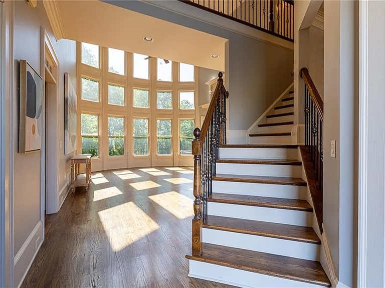 2360 Manor Creek Ct — Photo 7