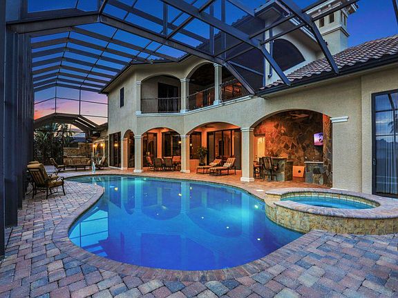 2nd image of 808 S Heathwood Dr