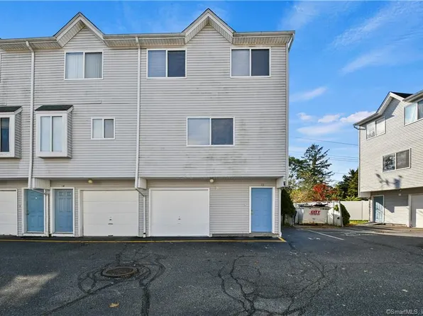 10 Hawthorne Avenue #13, Derby, CT 06418