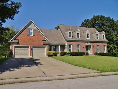 3516 S Woodland Ct, Independence, MO, 64052