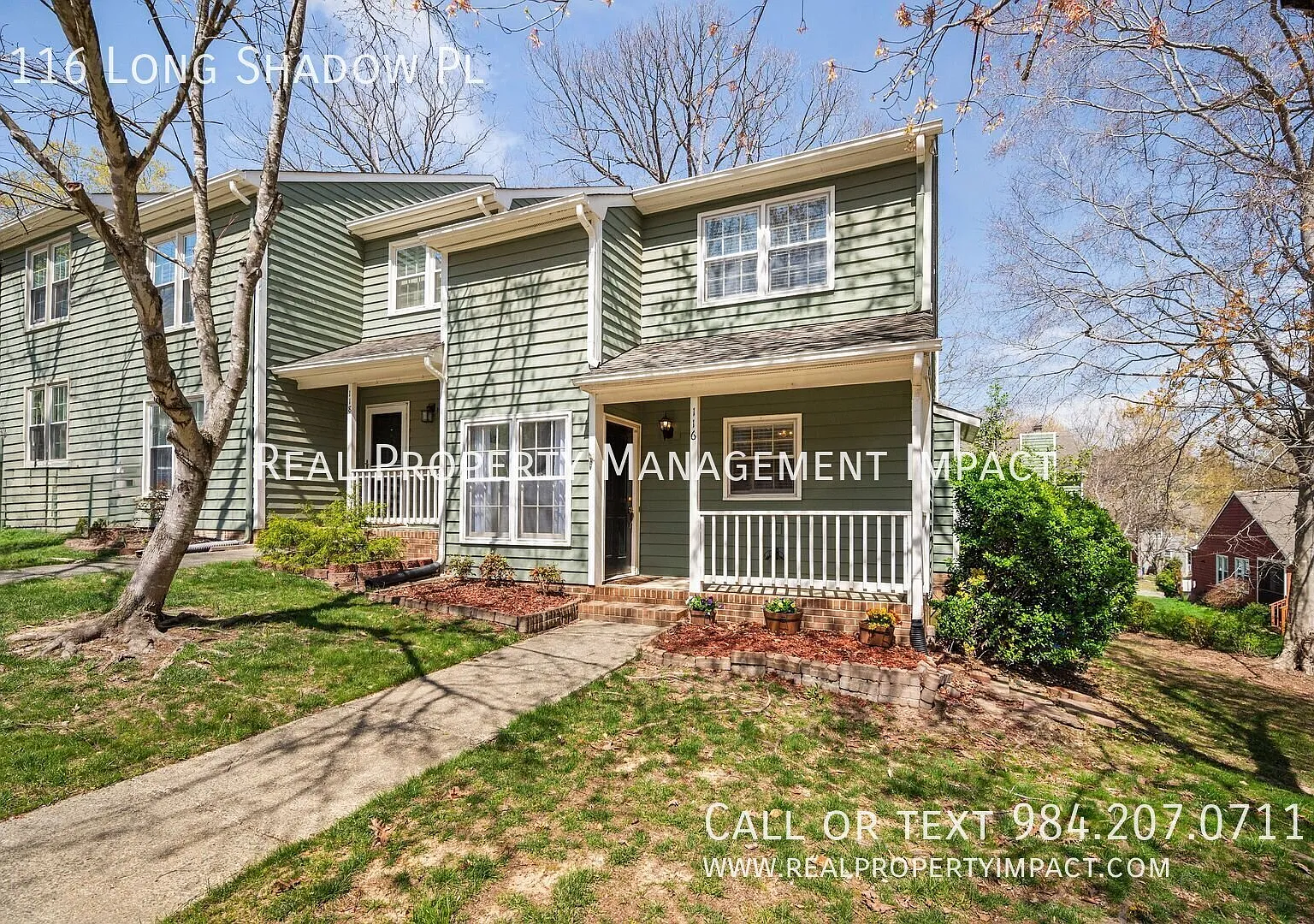 2 Bed, 2.5 Bath End-Unit Townhome in Woodcroft — Photo 3