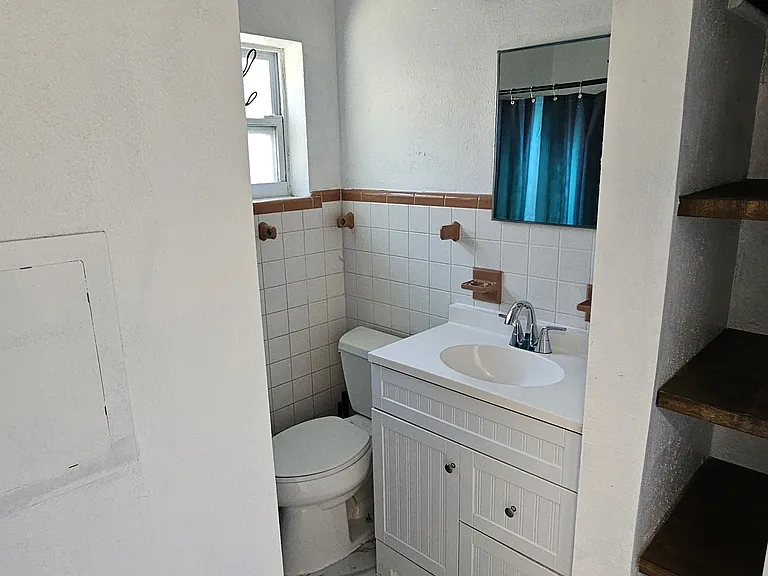 4900 Caesar Way S — Photo 14
