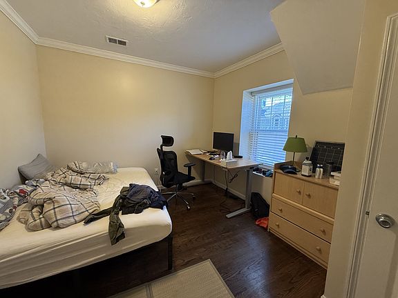 4th image of 712 Shawmut Ave APT 2R