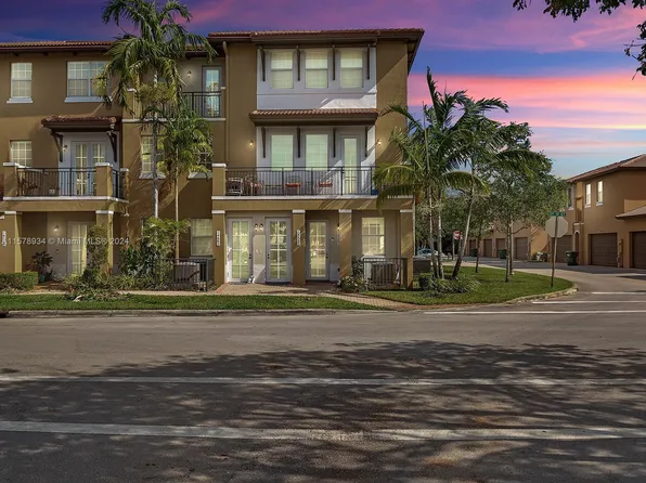 14661 SW 9th St #1809, Hollywood, FL 33027