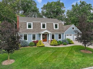 1629 Evergreen Ln, Lake Geneva, WI 53147