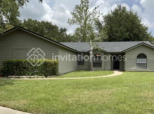 8270 Hamden Cir E, Jacksonville, FL 32244