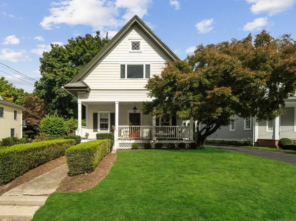 19 Richmond Hill Road, New Canaan, CT 06840