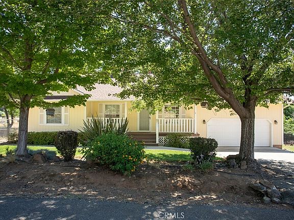 5th image of 30 Bessie Ln