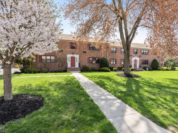 52 A4 Sandra Circle #A4, Westfield Town, NJ 07090