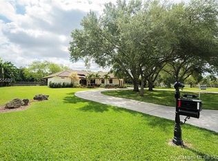 4980 SW 195th Ter, Southwest Ranches, FL 33332