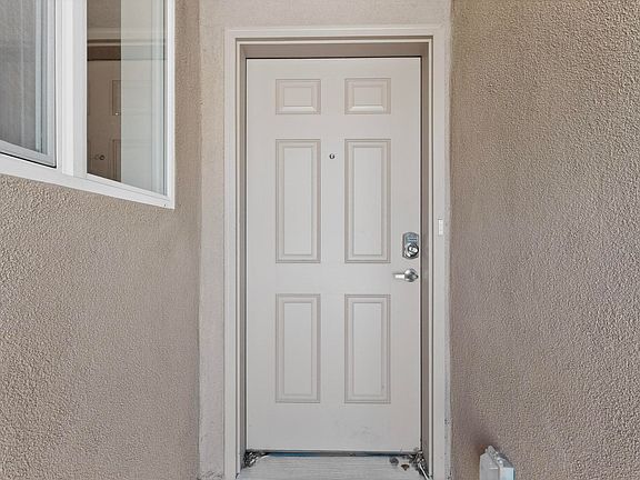 3rd image of 311 San Clemente Ave NW