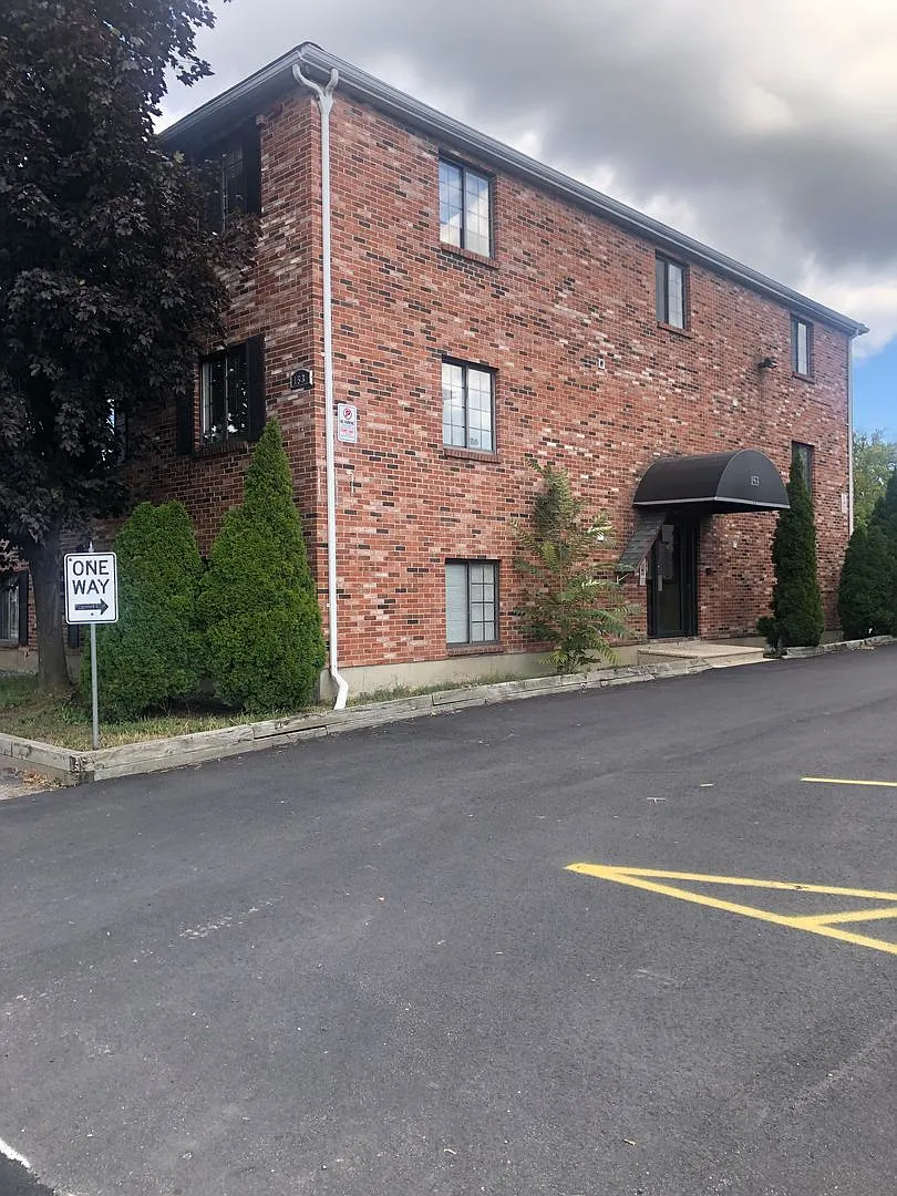 Hancock Second Apartments — Photo 1