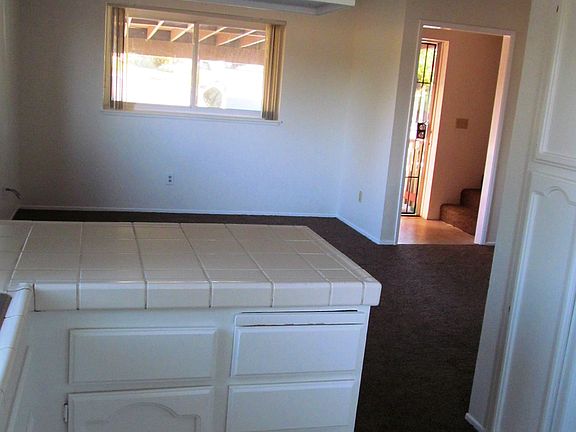 3rd image of 2706 La Crescenta Dr