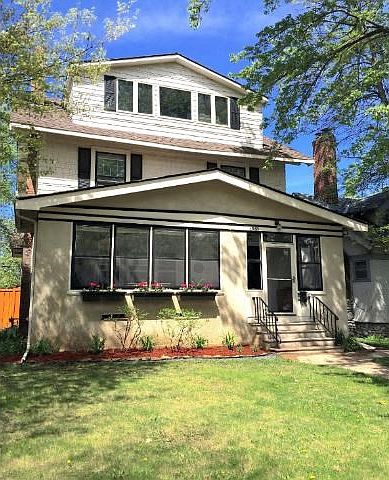Welcome to this stately Grand Ave Home. Enjoy all the Avenue has to offer within a short walk.