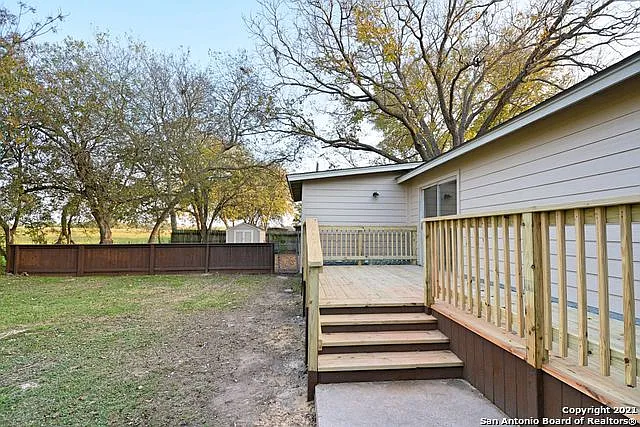 1401 Coco Ln #A — Photo 35