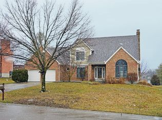 10002 Bolingbroke Dr, West Chester, OH 45241