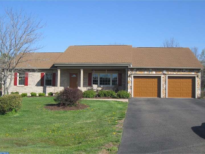 1st image of 102 Mary Dr